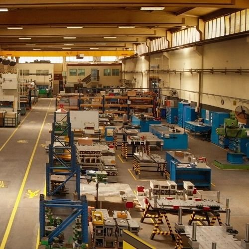 Inside the INFOTOM factory
